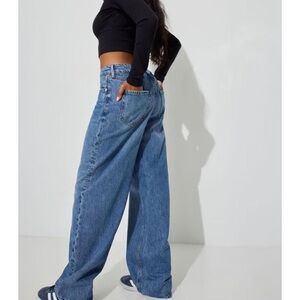 Garage Wide-Leg High-Rise Jeans in Blue